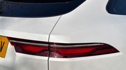 2023 (23) JAGUAR F-PACE 2.0 D200 R-Dynamic Black 5dr Auto AWD 5129555