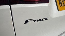 2023 (23) JAGUAR F-PACE 2.0 D200 R-Dynamic Black 5dr Auto AWD 5129554