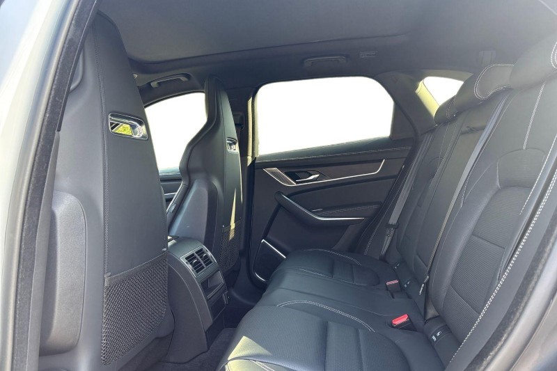 2023 (23) JAGUAR F-PACE 2.0 D200 R-Dynamic Black 5dr Auto AWD 5129509