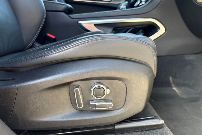 2023 (23) JAGUAR F-PACE 2.0 D200 R-Dynamic Black 5dr Auto AWD 5129529