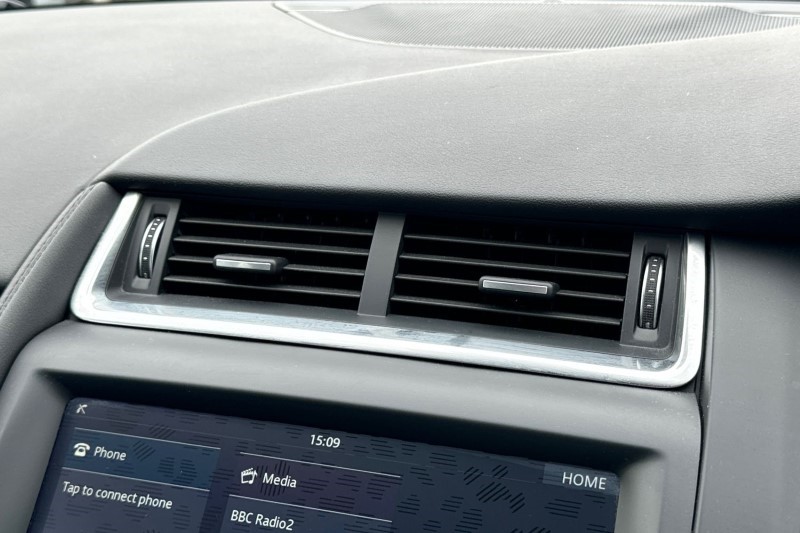 2019 (68) JAGUAR E-PACE 2.0d 5dr 2WD 3450789