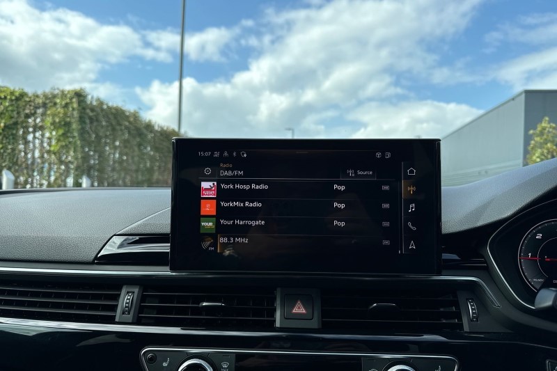 2021 (21) AUDI A4 35 TDI Black Edition 5dr S Tronic 3455496