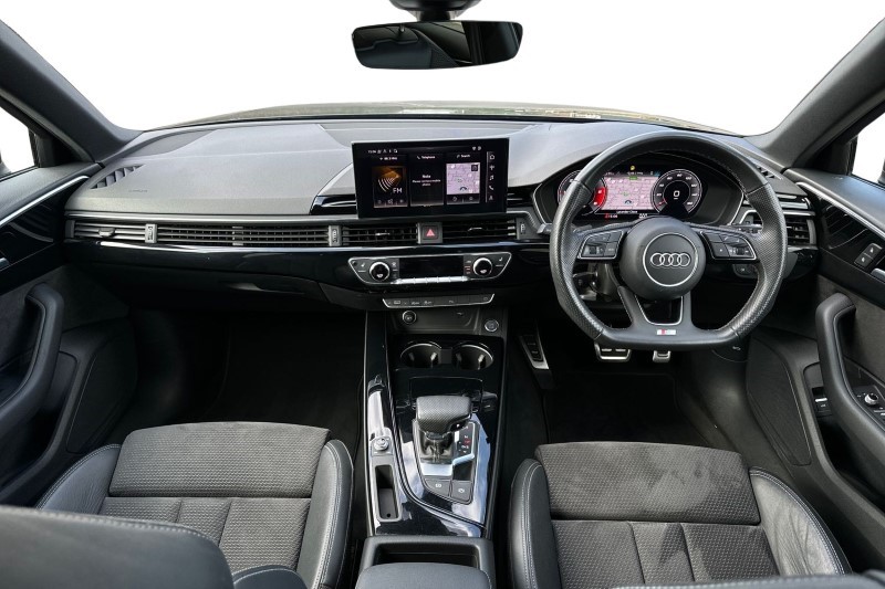 2021 (21) AUDI A4 35 TDI Black Edition 5dr S Tronic 3455482
