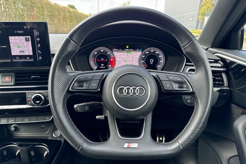 2021 (21) AUDI A4 35 TDI Black Edition 5dr S Tronic 3455489
