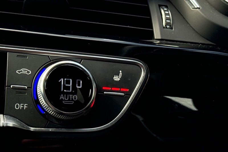 2021 (21) AUDI A4 35 TDI Black Edition 5dr S Tronic 3455499