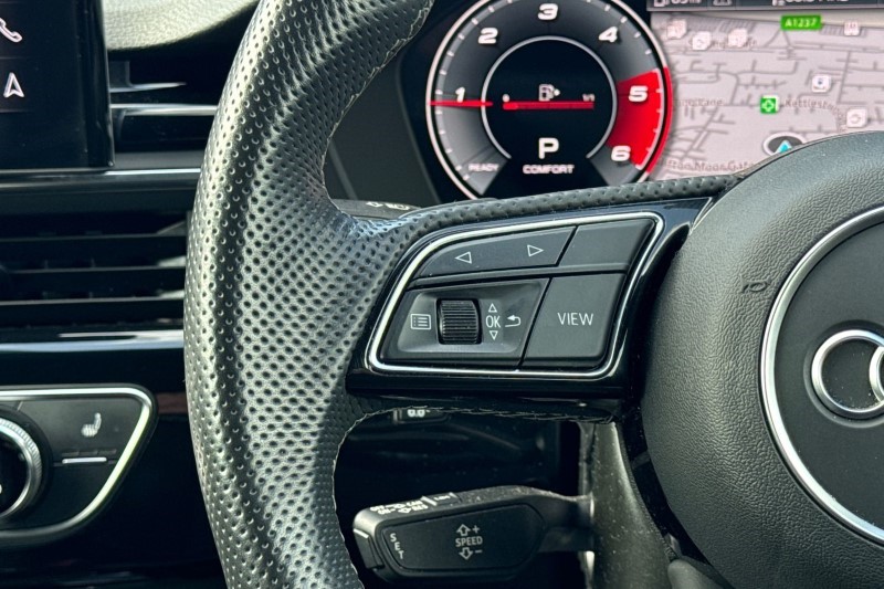 2021 (21) AUDI A4 35 TDI Black Edition 5dr S Tronic 3455490