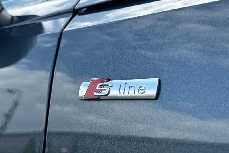 2021 (21) AUDI A4 35 TDI Black Edition 5dr S Tronic 3455514