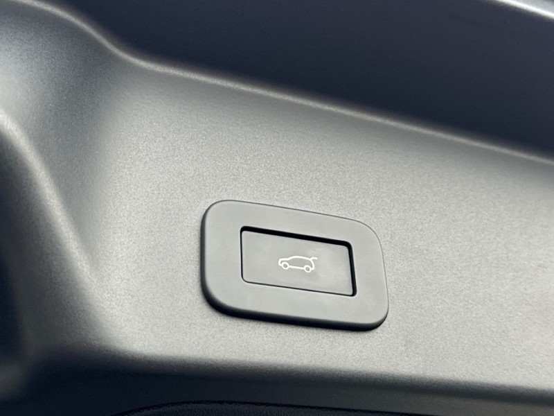 2023 (23) LAND ROVER RANGE ROVER EVOQUE 1.5 P300e R-Dynamic HSE 5dr Auto 3462583