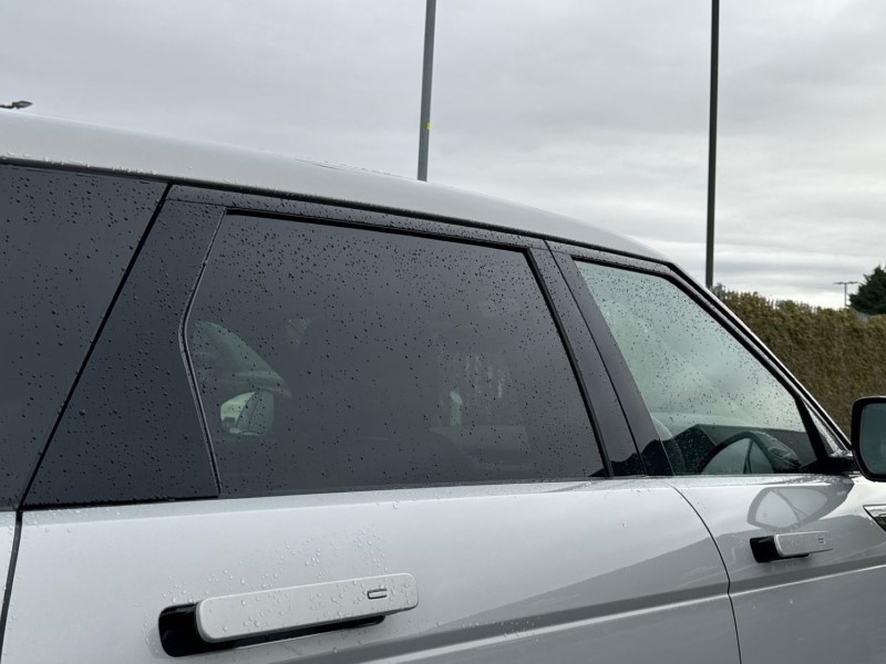 2023 (23) LAND ROVER RANGE ROVER EVOQUE 1.5 P300e R-Dynamic HSE 5dr Auto 3462584