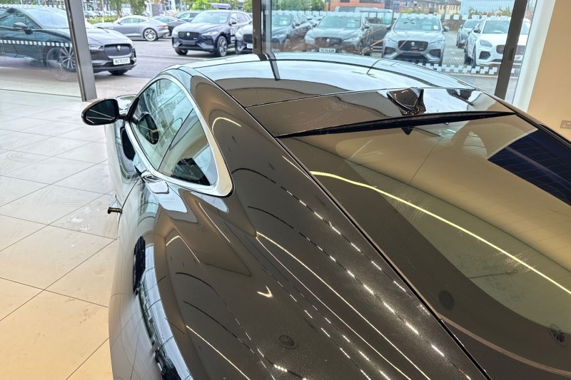 2021 (21) JAGUAR F-TYPE 2.0 P300 R-Dynamic 2dr Auto 3649040