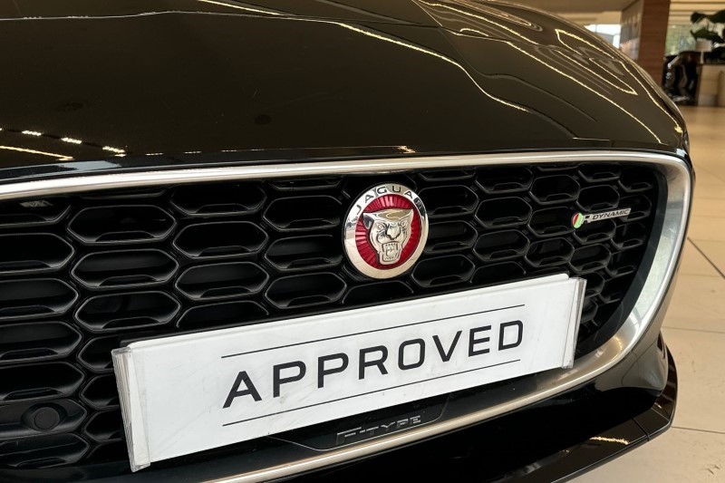 2021 (21) JAGUAR F-TYPE 2.0 P300 R-Dynamic 2dr Auto 3649043
