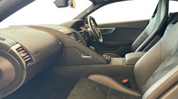 2021 (21) JAGUAR F-TYPE 2.0 P300 R-Dynamic 2dr Auto 3649012
