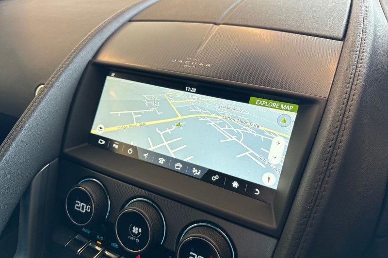 2021 (21) JAGUAR F-TYPE 2.0 P300 R-Dynamic 2dr Auto 3649030