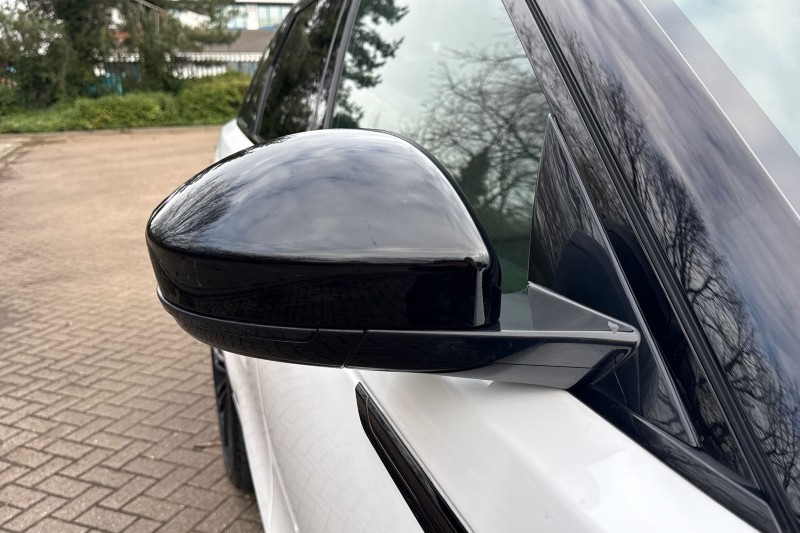 2023 (73) LAND ROVER RANGE ROVER VELAR 3.0 D300 MHEV Dynamic HSE 5dr Auto 5155241