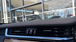 2022 (22) JAGUAR F-PACE 2.0 D200 R-Dynamic HSE 5dr Auto AWD 5159072