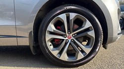 2022 (22) JAGUAR F-PACE 2.0 D200 R-Dynamic HSE 5dr Auto AWD 5159043