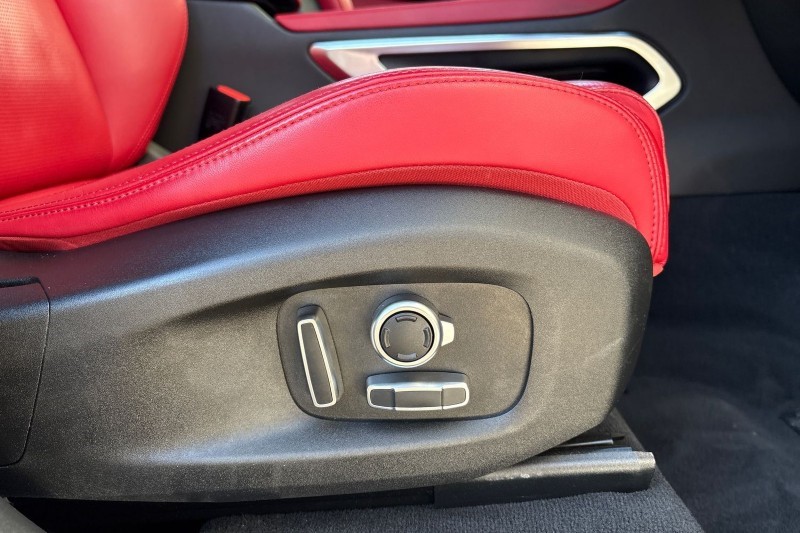 2022 (22) JAGUAR F-PACE 2.0 D200 R-Dynamic HSE 5dr Auto AWD 5159059