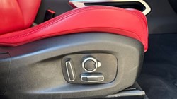 2022 (22) JAGUAR F-PACE 2.0 D200 R-Dynamic HSE 5dr Auto AWD 5159059