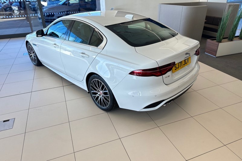 2021 (71) JAGUAR XE 2.0 D200 R-Dynamic S 4dr Auto 3502785