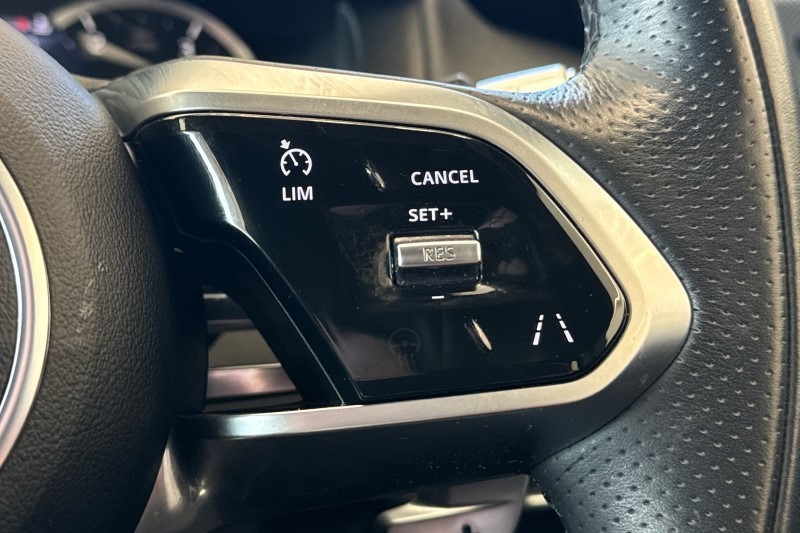 2021 (71) JAGUAR XE 2.0 D200 R-Dynamic S 4dr Auto 3502759