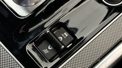 2021 (71) JAGUAR XE 2.0 D200 R-Dynamic S 4dr Auto 3502766