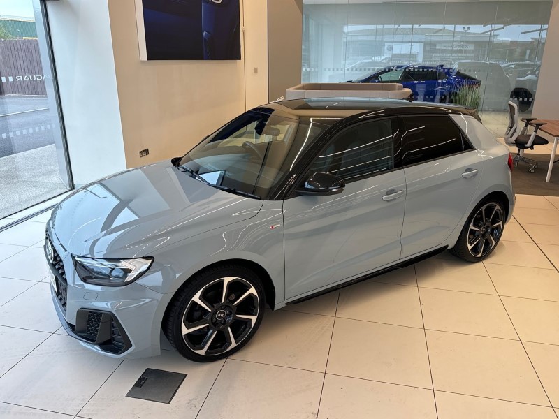 2022 (22) AUDI A1 30 TFSI 110 Black Edition 5dr S Tronic 3481841