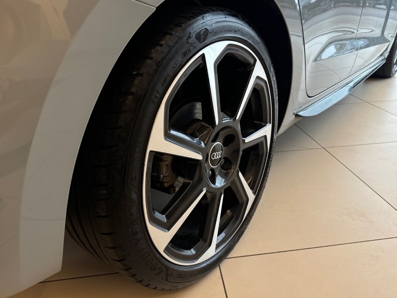 2022 (22) AUDI A1 30 TFSI 110 Black Edition 5dr S Tronic 3481834