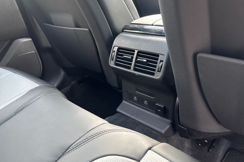 2025 (25) LAND ROVER RANGE ROVER VELAR 2.0 P400e Autobiography 5dr Auto [Revised] 5154964