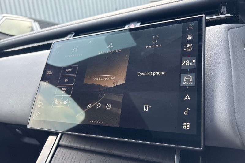 2025 (25) LAND ROVER RANGE ROVER VELAR 2.0 P400e Autobiography 5dr Auto [Revised] 5154977