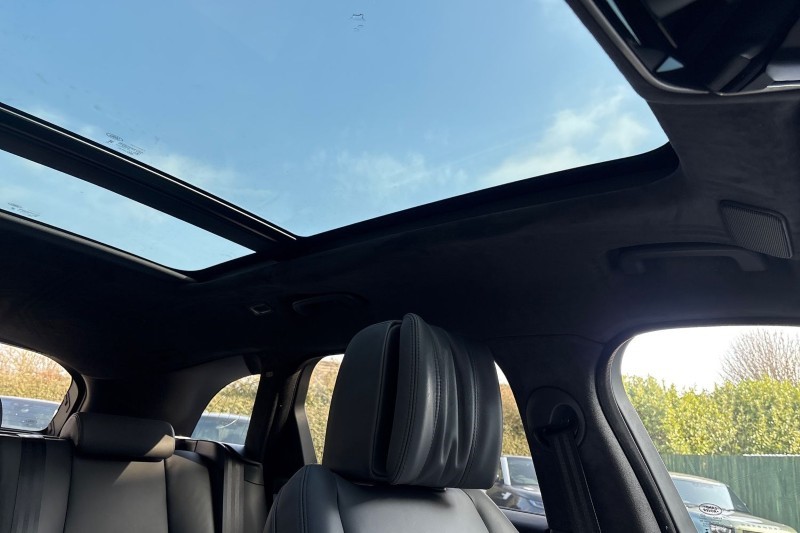 2025 (25) LAND ROVER RANGE ROVER VELAR 2.0 P400e Autobiography 5dr Auto [Revised] 5154967