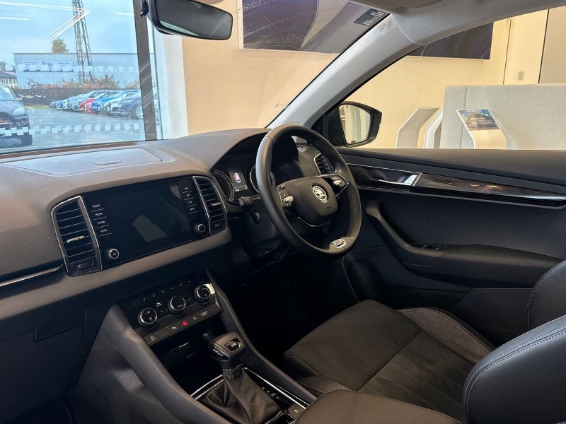 2021 (21) SKODA KAROQ 1.5 TSI SE L 5dr DSG 3523836
