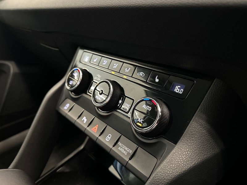 2021 (21) SKODA KAROQ 1.5 TSI SE L 5dr DSG 3523828