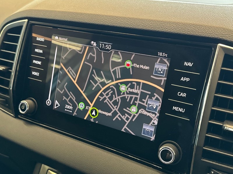 2021 (21) SKODA KAROQ 1.5 TSI SE L 5dr DSG 3523825