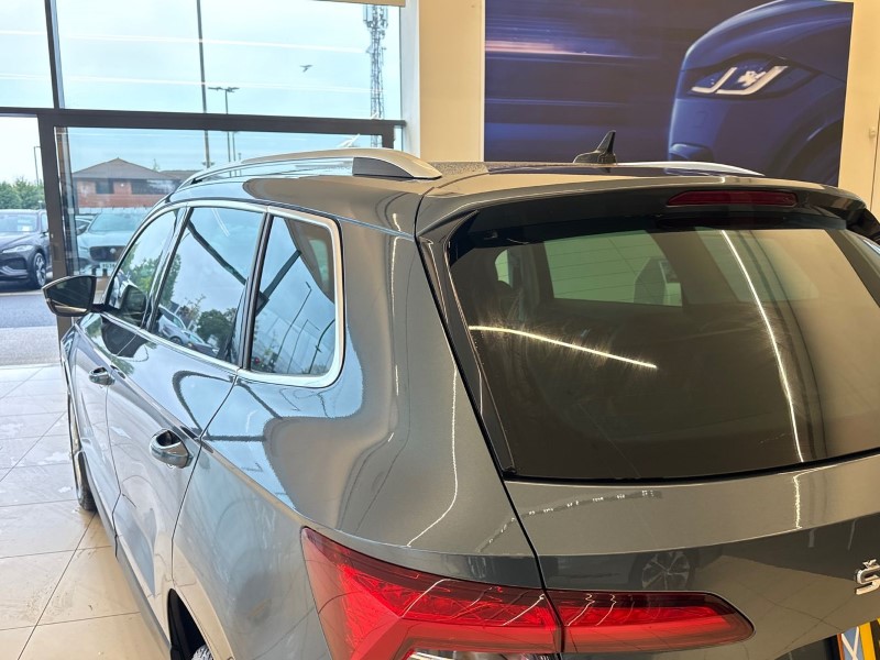 2021 (21) SKODA KAROQ 1.5 TSI SE L 5dr DSG 3523838