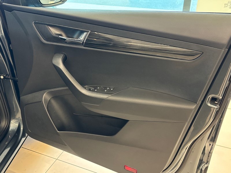 2021 (21) SKODA KAROQ 1.5 TSI SE L 5dr DSG 3523814