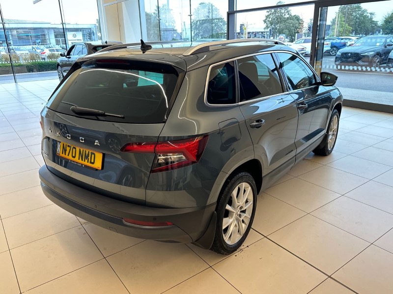 2021 (21) SKODA KAROQ 1.5 TSI SE L 5dr DSG 3523848