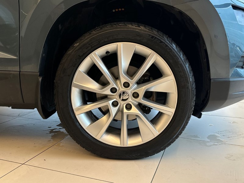 2021 (21) SKODA KAROQ 1.5 TSI SE L 5dr DSG 3523812