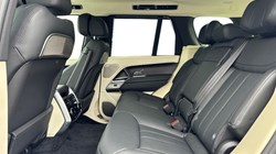 2024 (24) LAND ROVER RANGE ROVER 3.0 D350 Autobiography 4dr Auto 3494924