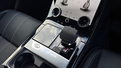 2022 (22) LAND ROVER RANGE ROVER VELAR 2.0 D200 R-Dynamic SE 5dr Auto 3530850