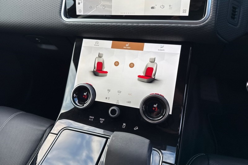 2022 (22) LAND ROVER RANGE ROVER VELAR 2.0 D200 R-Dynamic SE 5dr Auto 3530848