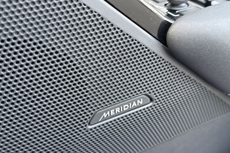 2022 (22) LAND ROVER RANGE ROVER VELAR 2.0 D200 R-Dynamic SE 5dr Auto 3530833