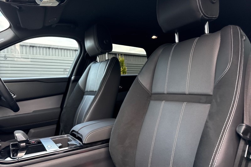 2022 (22) LAND ROVER RANGE ROVER VELAR 2.0 D200 R-Dynamic SE 5dr Auto 3530853