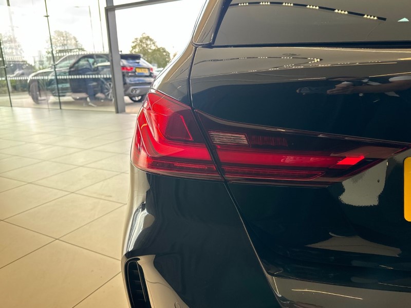 2020 (20) BMW 1 SERIES 118d M Sport 5dr Step Auto 3511333