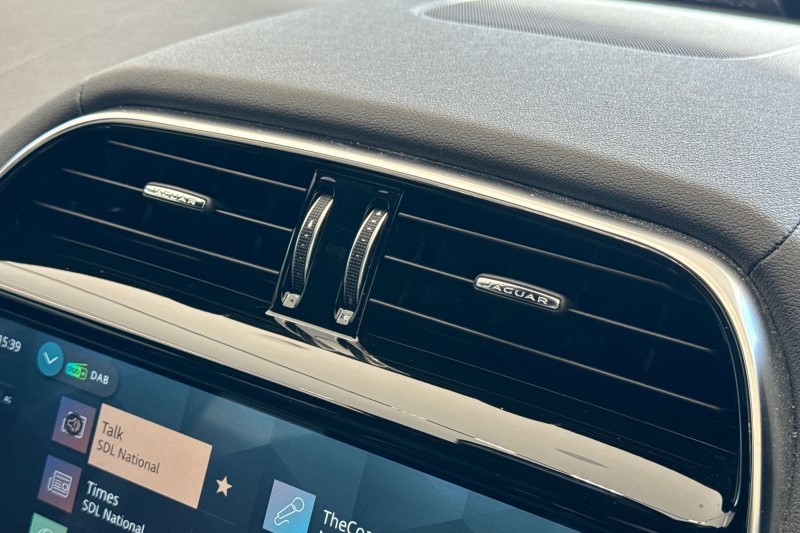 2023 (73) JAGUAR XE 2.0 D200 R-Dynamic HSE 4dr Auto 3501383