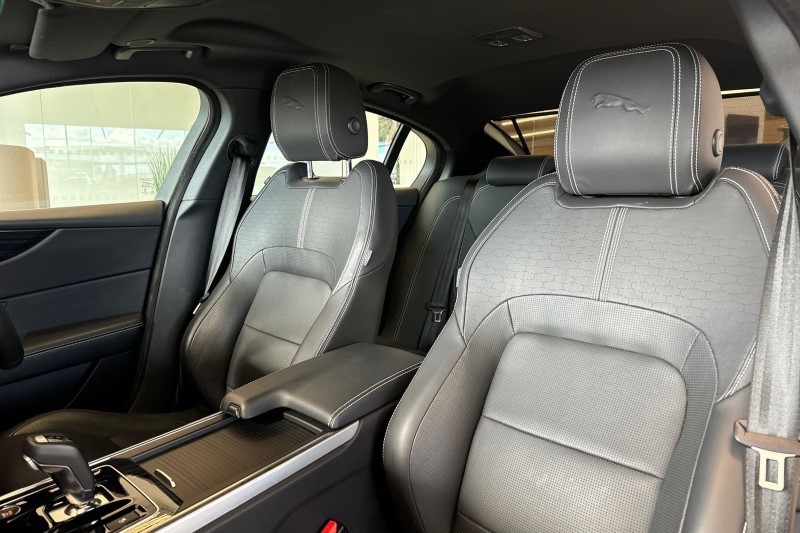 2023 (73) JAGUAR XE 2.0 D200 R-Dynamic HSE 4dr Auto 3501386