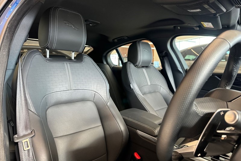 2023 (73) JAGUAR XE 2.0 D200 R-Dynamic HSE 4dr Auto 3501373