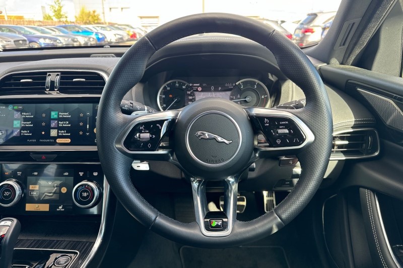 2023 (73) JAGUAR XE 2.0 D200 R-Dynamic HSE 4dr Auto 3501374