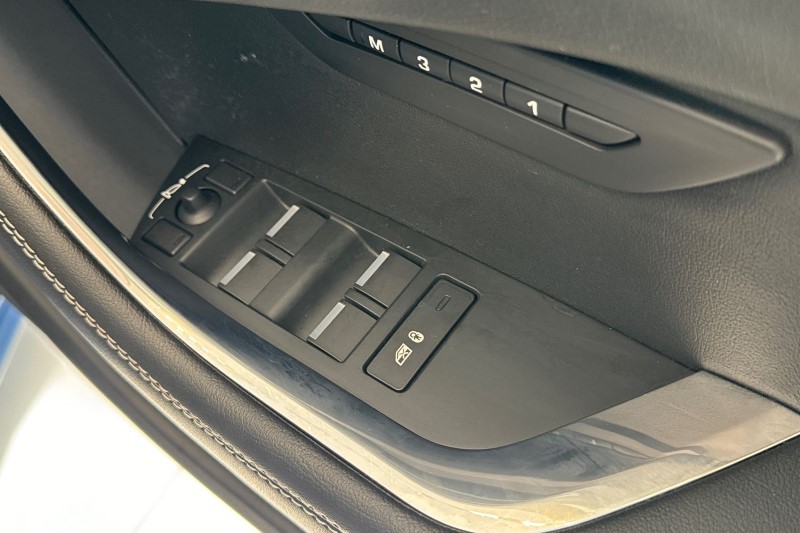 2023 (73) JAGUAR XE 2.0 D200 R-Dynamic HSE 4dr Auto 3501370