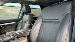 2020 (69) LAND ROVER DISCOVERY 3.0 SD6 Landmark Edition 5dr Auto 3505333