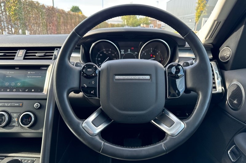 2020 (69) LAND ROVER DISCOVERY 3.0 SD6 Landmark Edition 5dr Auto 3505318